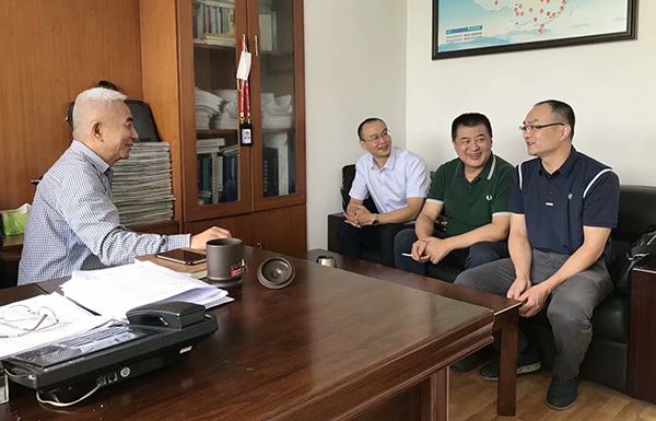 1597888917466550.png 國航綿陽營業(yè)部總經(jīng)理拜訪集團公司主要領(lǐng)導(dǎo)2.png