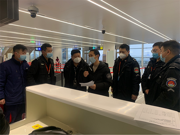 1676016541861883.png 安檢站開(kāi)展T2行李系統(tǒng)培訓(xùn).png